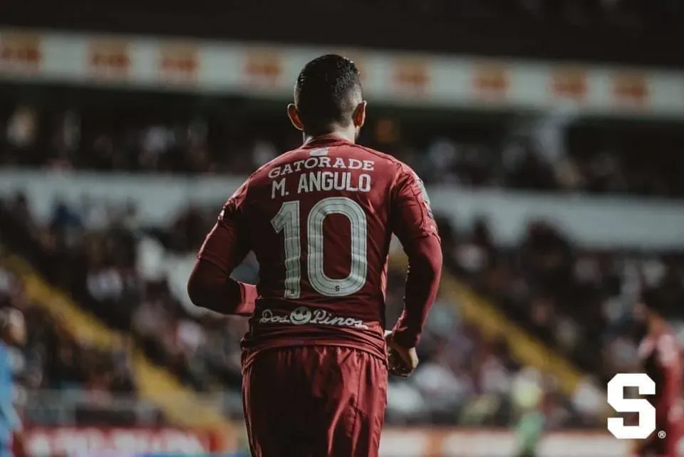 Marvin Angulo, a un paso de entrar a prestigiosa lista de jugadores con 100 goles en torneo tico (Saprissa)