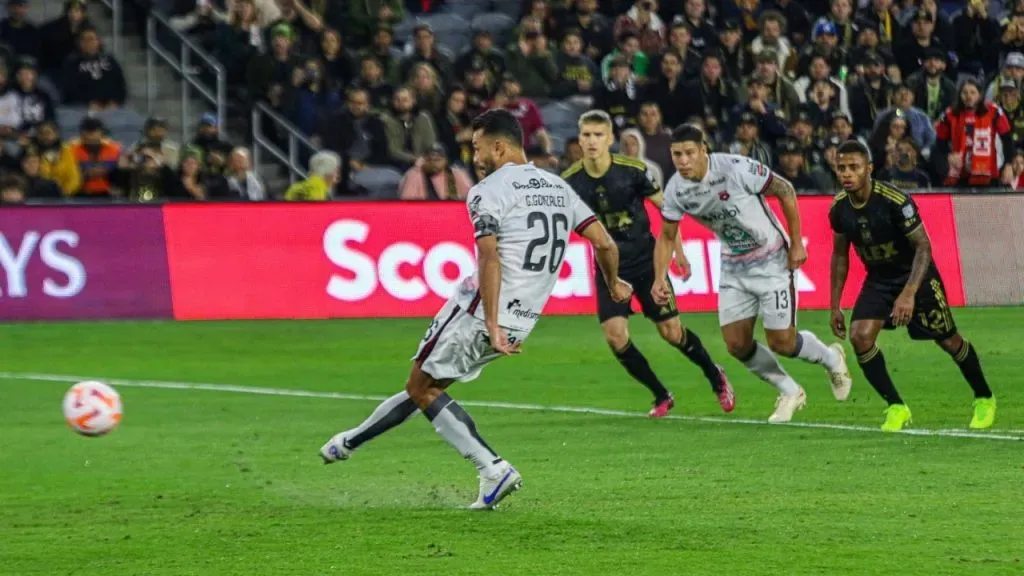 Pipo González anotó el primer gol manudo, este miércoles (LDA)