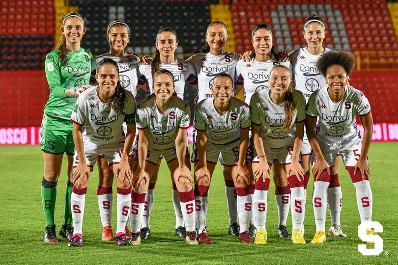 Saprissa femenino marcha de líder en el torneo (Saprissa)