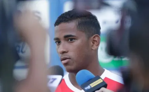 Allan Cruz es uno de los mejores futbolistas de Costa Rica en el extranjero en este momento.