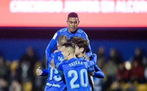 Con los dos tantos de hoy, Bárcenas llegó a seis goles en la presente temporada.