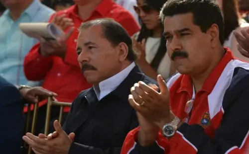 El presidente de Nicaragua en un acto político junto a Maduro. (Fuente: Getty)