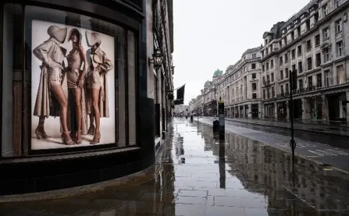 Las calles del Londres totalmente vacías por la cuarentena obligatoria. (Fuente: Getty)