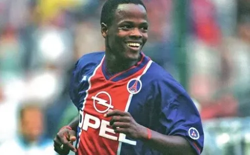 Julio Dely Valdés, ex jugador del PSG.