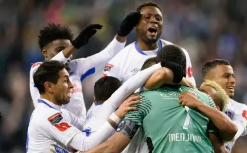 Olimpia celebrando su pase a los cuartos de final de la Concachampions 2020