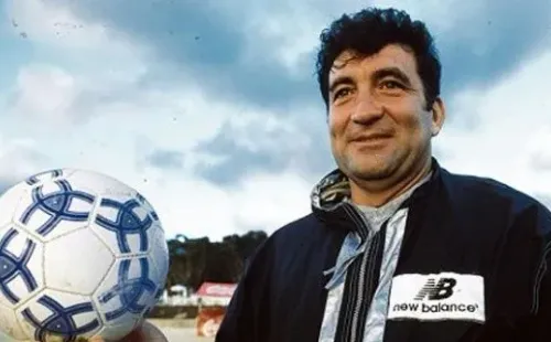 Gustavo Mascardi, uno de los representantes más influyentes que tuvo el fútbol argentino.