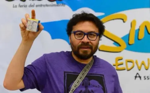 El salvadoreño dibuja a la familia más famosa de la televisión. (Fuente: El Salvador.com)