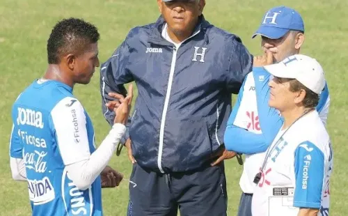 Costly y Pinto durante su paso por la selección de Honduras.