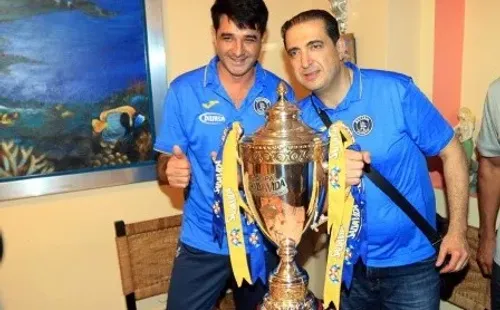 Pedro Atala con Diego Vázquez (Foto: Diario Diez)