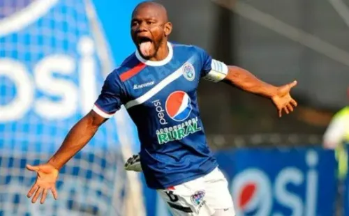 El delantero se retiró en 2016 jugando para Universitario.