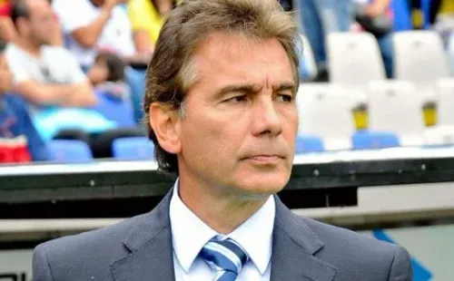 Carlos de los Cobos, seleccionador nacional de El Salvador.