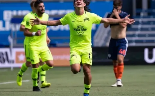 Tejada anotó 11 goles en 33 partidos en su primera campaña con el Tampa Bay Rowdies de la United League Soccer.