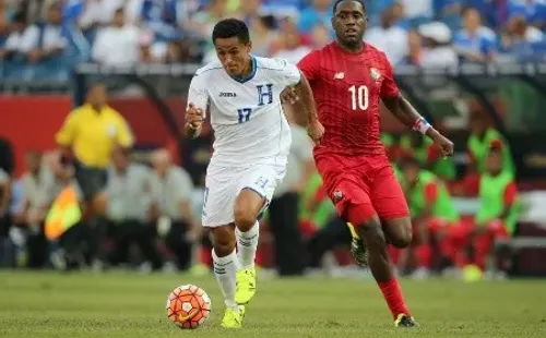 Andy Najar con la Selección de Honduras (Foto: Matthew Ashton)