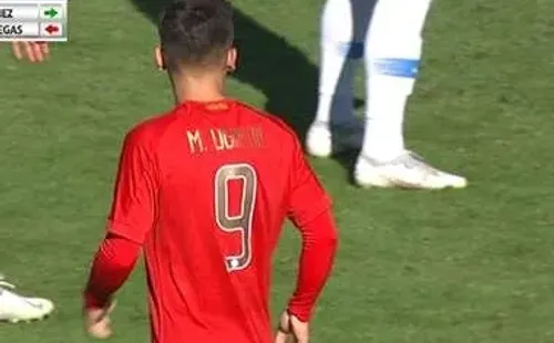 Manfred Ugalde debutando con la Selección de Costa Rica (Foto: Teletica)
