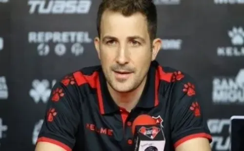 Lleida ya piensa en una fuerte renovación en el Alajuelense. (Nación)