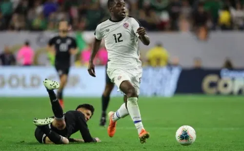 Joel Campbell con La Sele (Foto: Getty)