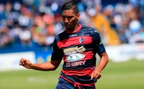 Marcel Hernández con Cartaginés