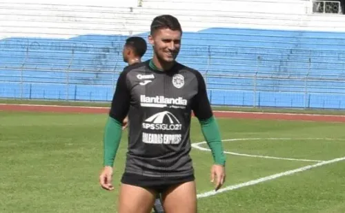 Esteban Espíndola, nuevo jugador de Deportivo Saprissa.