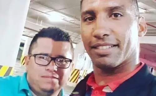 Marcel Hernández junto a su representante .(Instagram)