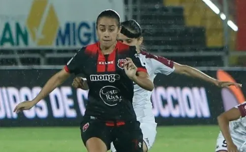Viviana Chinchilla, autora de un golazo olímpico (Foto: Prensa Alajuelense)
