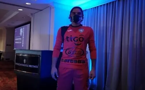 Briceño ya fue presentado como nuevo portero del Jicaral. (Twitter)