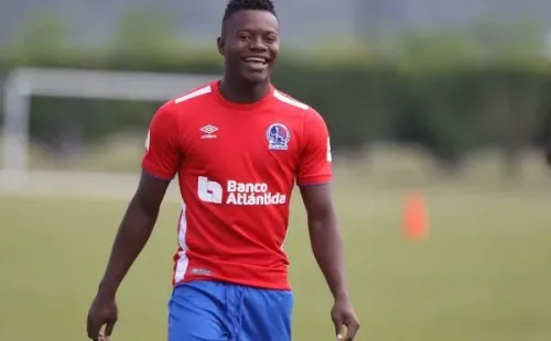 Lacayo no contó con muchos minutos en la última temporada.