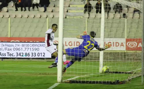 Rivas jugó 16 partidos en el Reggina y marcó dos goles. (Reggina)