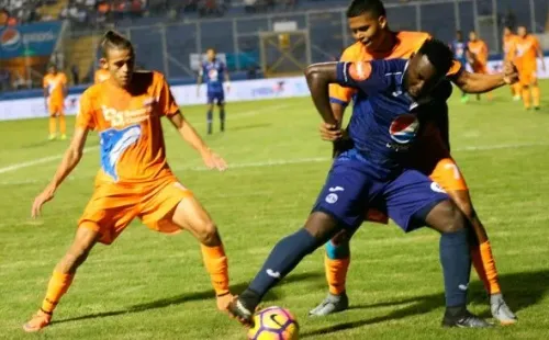 Motagua nunca perdió ante Lobos y buscará repetir esto en el duelo de hoy.