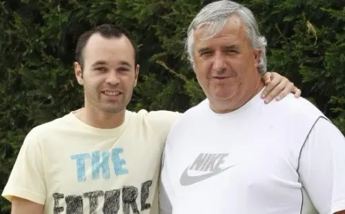 Andrés Iniesta llega a defir a Benaiges como su segundo papá. (Mundodeportivo)