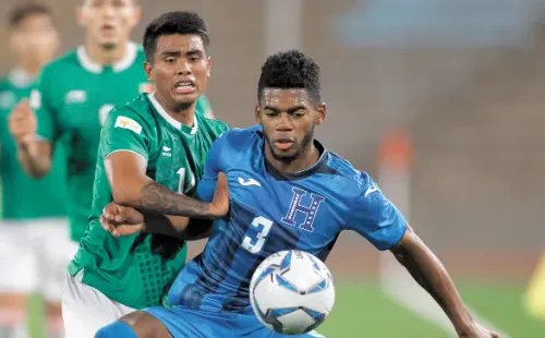 Elvin Oliva, lateral derecho de la selección sub 23 de Honduras.