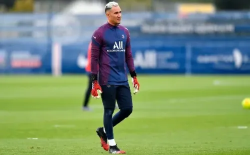 Keylor Navas recibe todos las jornadas elogios de la prensa francesa.