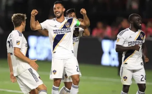Giancarlo González celebrando un golLosÁngeles Galaxy de la MLS (Foto: Gettyimages)