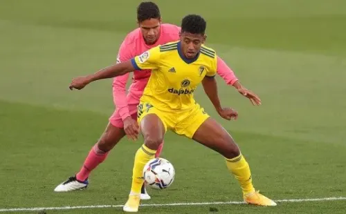 Anthony Lozano, centro delantero del Cádiz.