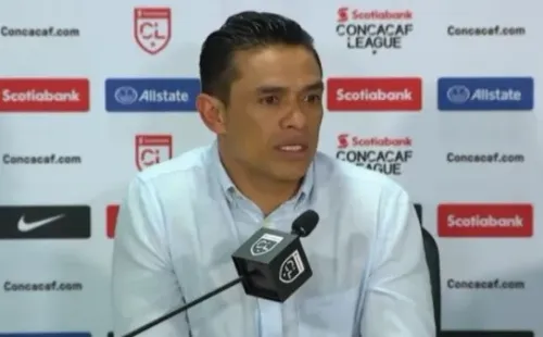 Walter Centeno, director técnico de Saprissa.