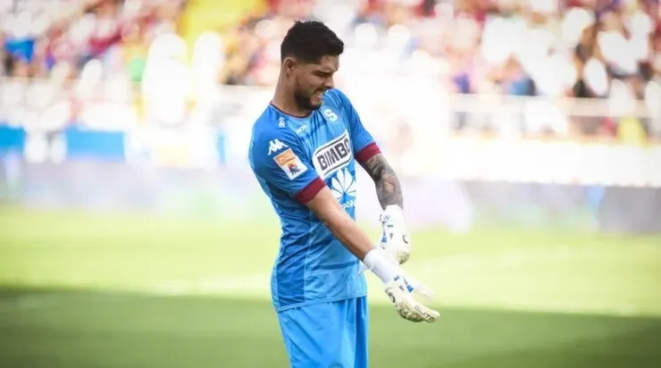 Kevin Briceño atajó durante seis torneos en el Saprissa. (Foto: Twitter)