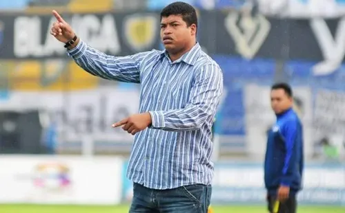 Ronald Gómez fue despedido de Deportivo Malacateco. (Foto: Diario Diez)