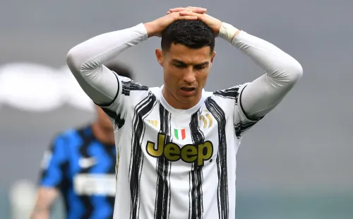 Cristiano le habría confirmado a sus compañeros que se va. (Getty Images)
