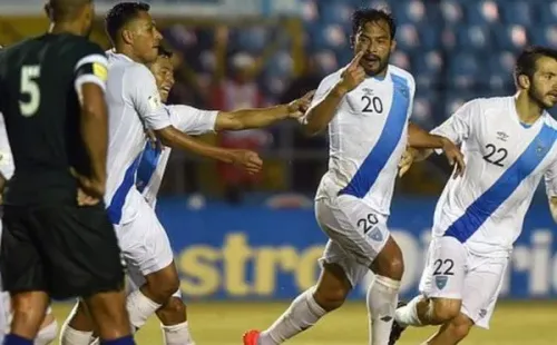 Carlos Ruiz anotó cuatro tantos en la goleada. (Fedefut)