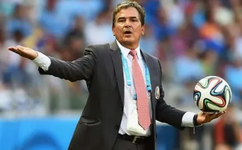 Jorge Luis Pinto dirigiendo a Costa Rica / Foto: Getty