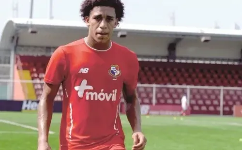 Adalberto Carrasquilla con la Selección de Panamá