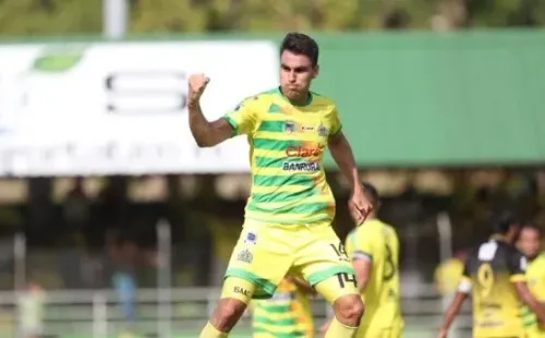 Isaac Acuña -Santa Lucía