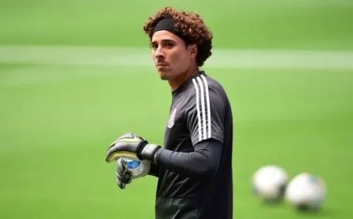 Guillermo Ochoa con la Selección de México / Getty