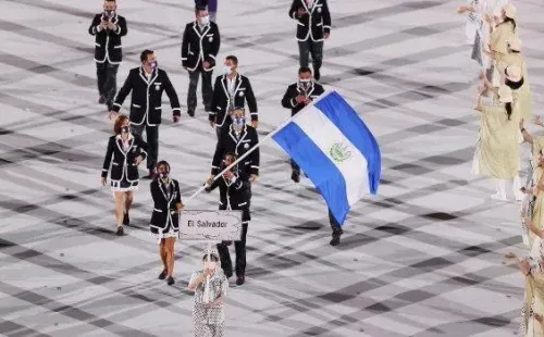 El Salvador dijo presente en el inicio de los JJOO de Tokio 2020. (@juegosolimpicos)