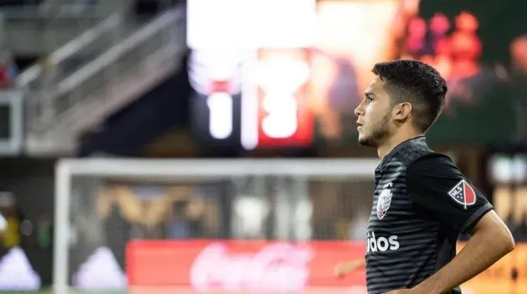 Saravia ya jugó algunos partidos con la camiseta del DC United.