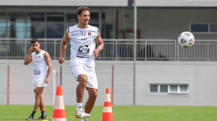 Celso Borges (LDA Oficial)
