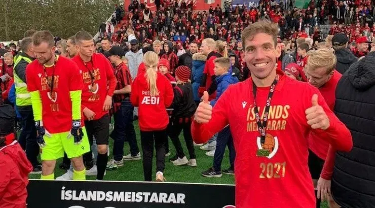 Punyed viene de consagrarse campeón en Islandia.