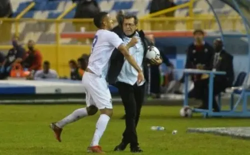 Pérez vivió también un mal momento al pelear con Gabi Torres. (El Gráfico)