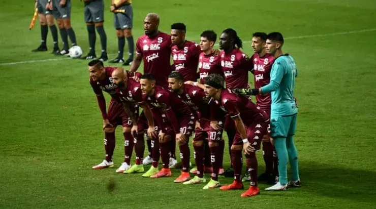 Formación titular Saprissa vs Comunicaciones (Saprissa Oficial)