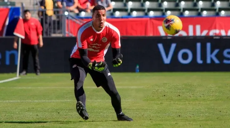 Alvarado se lesionó durante la Copa Oro 2021.