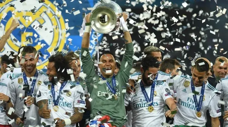 Navas levantó en 3 ocasiones consecutivas (Getty)